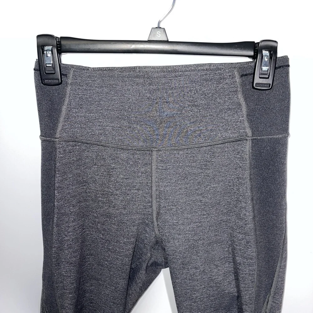 Lululemon Featherlight‎ Tight Size 6